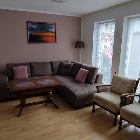 Krause Apartment *